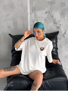 Kadın Kısa Kol Yazlık Tişört Bisiklet Yaka Kuru Kafa Baskılı T-shirt - Beyaz
