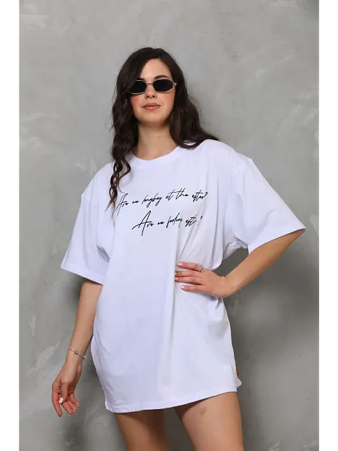 Kadın Kısa Kol Yazlık Tişört Bisiklet Yaka Baskılı Oversize T-shirt - Beyaz
