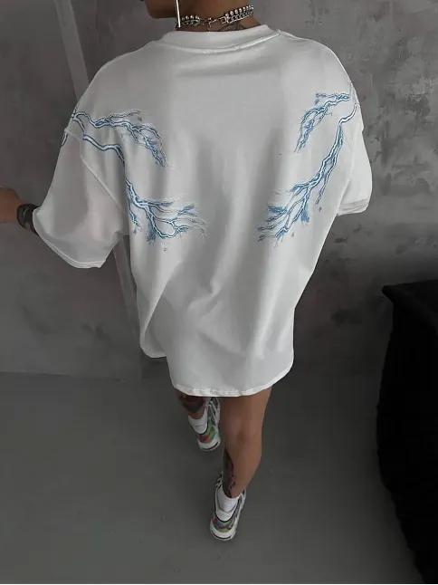 Kadın Tişort Bisiklet Yaka Yıldırım Şimşek Baskılı Kısa Kol T-shirt - Beyaz