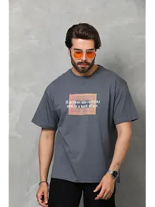 Erkek Baskılı T-shirt Kısa Kol Bisiklet Yaka Regular Fit Rahat Kalıp Tişört -  Füme