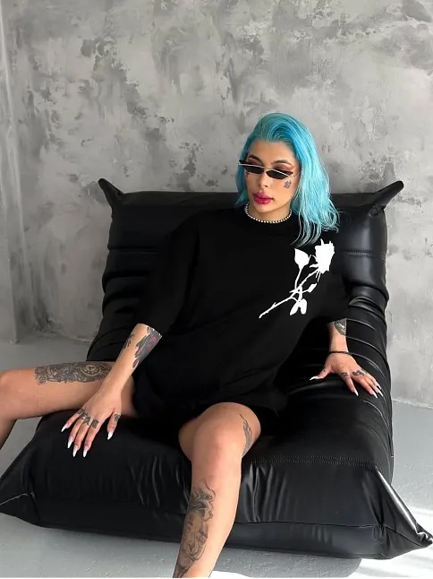 Kadın Bisiklet Yaka Baskılı Oversize  Kısa Kol T-shirt - Siyah