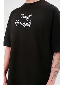 Erkek Kısa Kol Yazlık Tişört Bisiklet Yaka Baskılı Oversize T-shirt -  Siyah