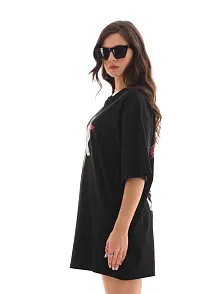 Kadın Baskılı T-shirt Kısa Kol Bisiklet Yaka Regular Fit Rahat Kalıp Günlük Tişört -siyah