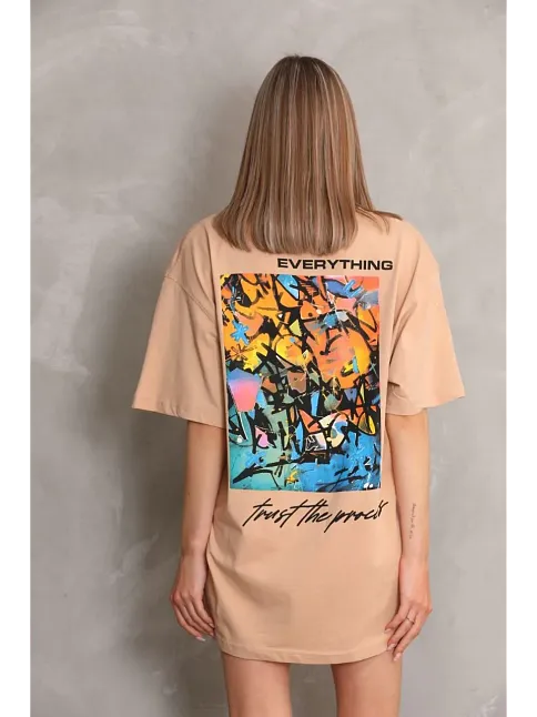 Kadın Bisiklet Yaka Baskılı Oversize Kısa Kol T-shirt - Bej