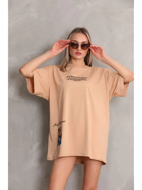 Kadın Bisiklet Yaka Baskılı Oversize Kısa Kol T-shirt - Bej