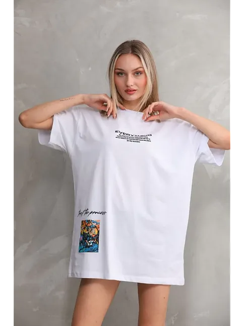 Kadın Bisiklet Yaka Baskılı Oversize T-shirt - Beyaz