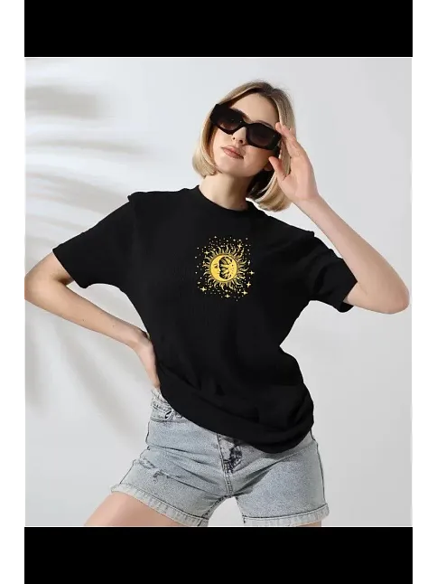 Kadın Bisiklet Yaka Baskılı  Kısa Kol T-shirt - Siyah