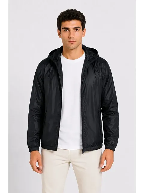 Erkek Kapüşonlu İç Astarlı Su Ve Rüzgar İtici Fermuarlı Cepli İnce Rüzgarlık - Siyah