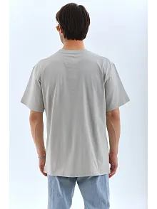 Erkek Tişört Taş Detaylı Bisiklet Yaka  Kısa Kol T-shirt - Gri