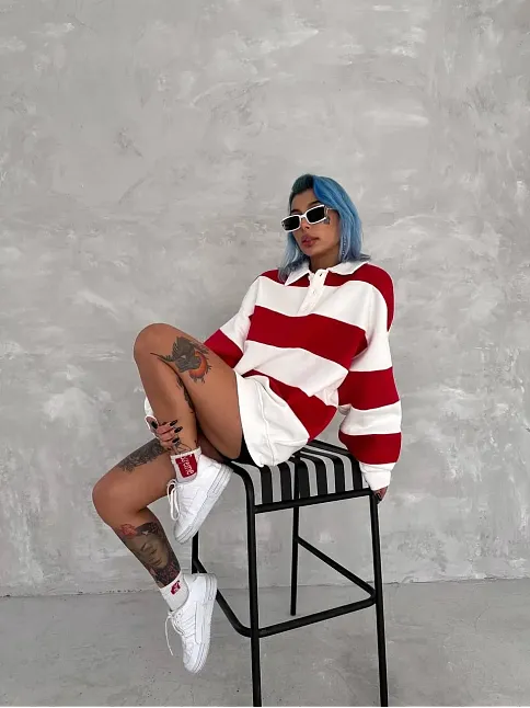 Kadın 3 İplik Pamuklu Parçalı Yakalı Sweatshirt - Kırmızı