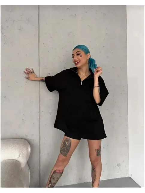 Kadın Yarım Fermuarlı Tişört Düz Oversize T-shirt - Siyah