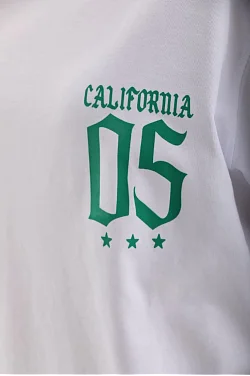 Kadın Kısa Kol Oversize Baskılı T-shirt - Beyaz Kadın Kısa Kol Oversize Baskılı T-shirt - Beyaz